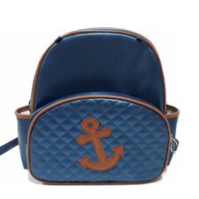 Mochila Grande Azul no Jardim Buriti