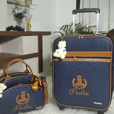 Mala com Rodinhas e Bolsa Personalizada